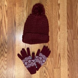 Comfy maroom Beanie with gloves!